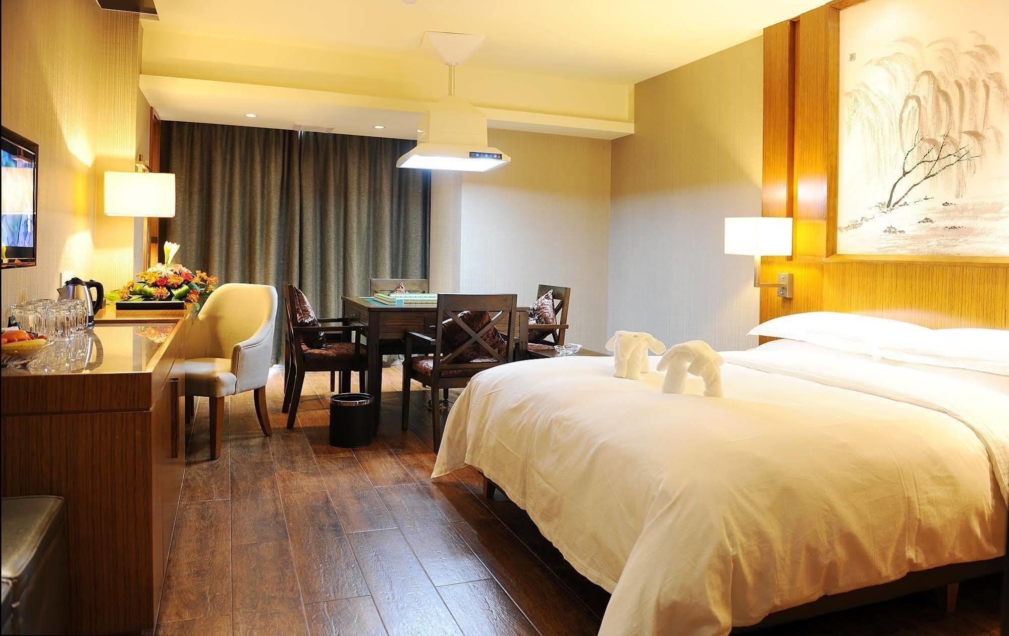Yannian Lanjing Hotel - Чанша Екстер'єр фото